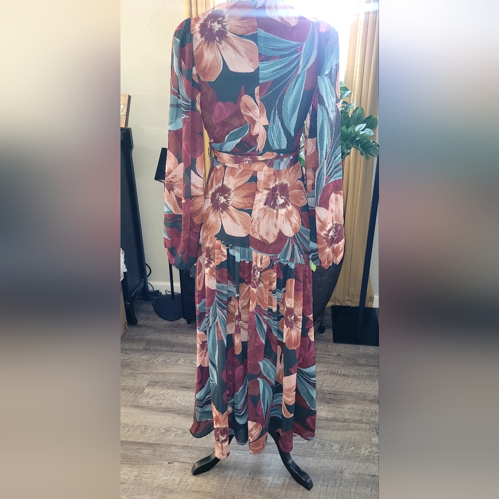 NWOT Blue and Orange Asymmetrical Tiered Sundress with Bishop Sleeves 22 - Picture 6 of 8